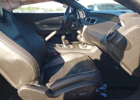 2015 Chevrolet Camaro 2Ss z USA, uszkodzony, nr VIN 2G1FJ1EW6F9257990